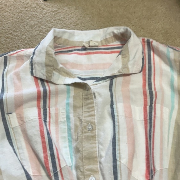 women’s dress button up - Picture 3 of 3